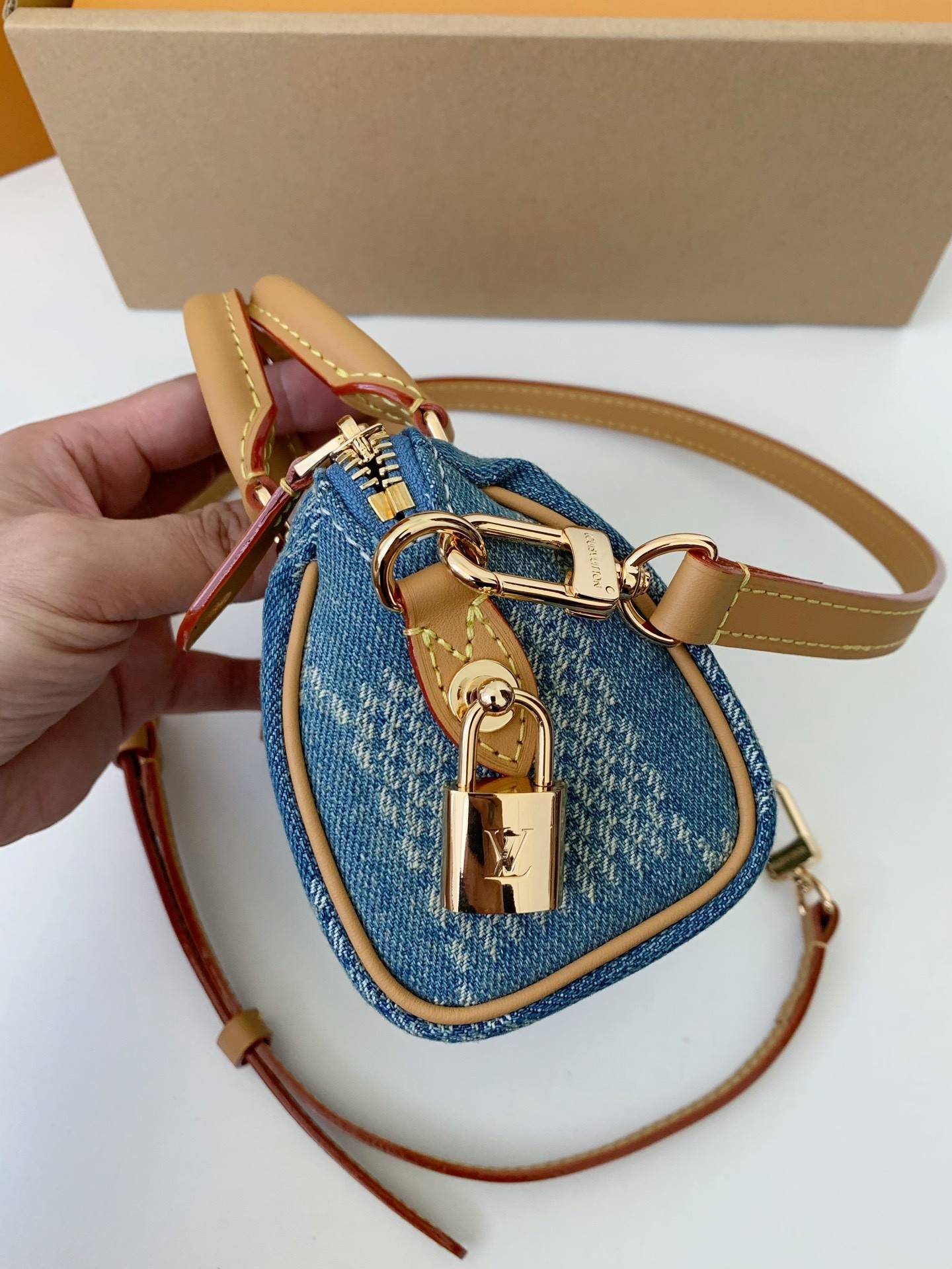 L*V The new SPEEDY 18bandouli ère tannin denim handbag N40682 Size:18*12*10cm