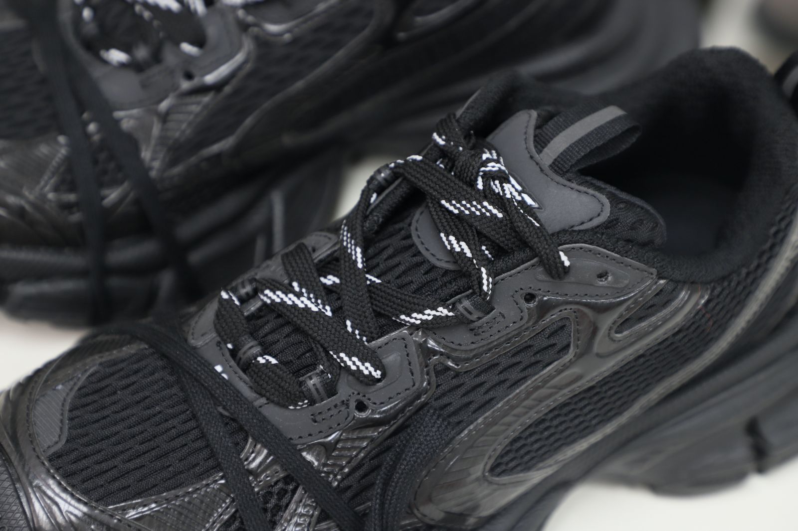 Balenciaga BLGA