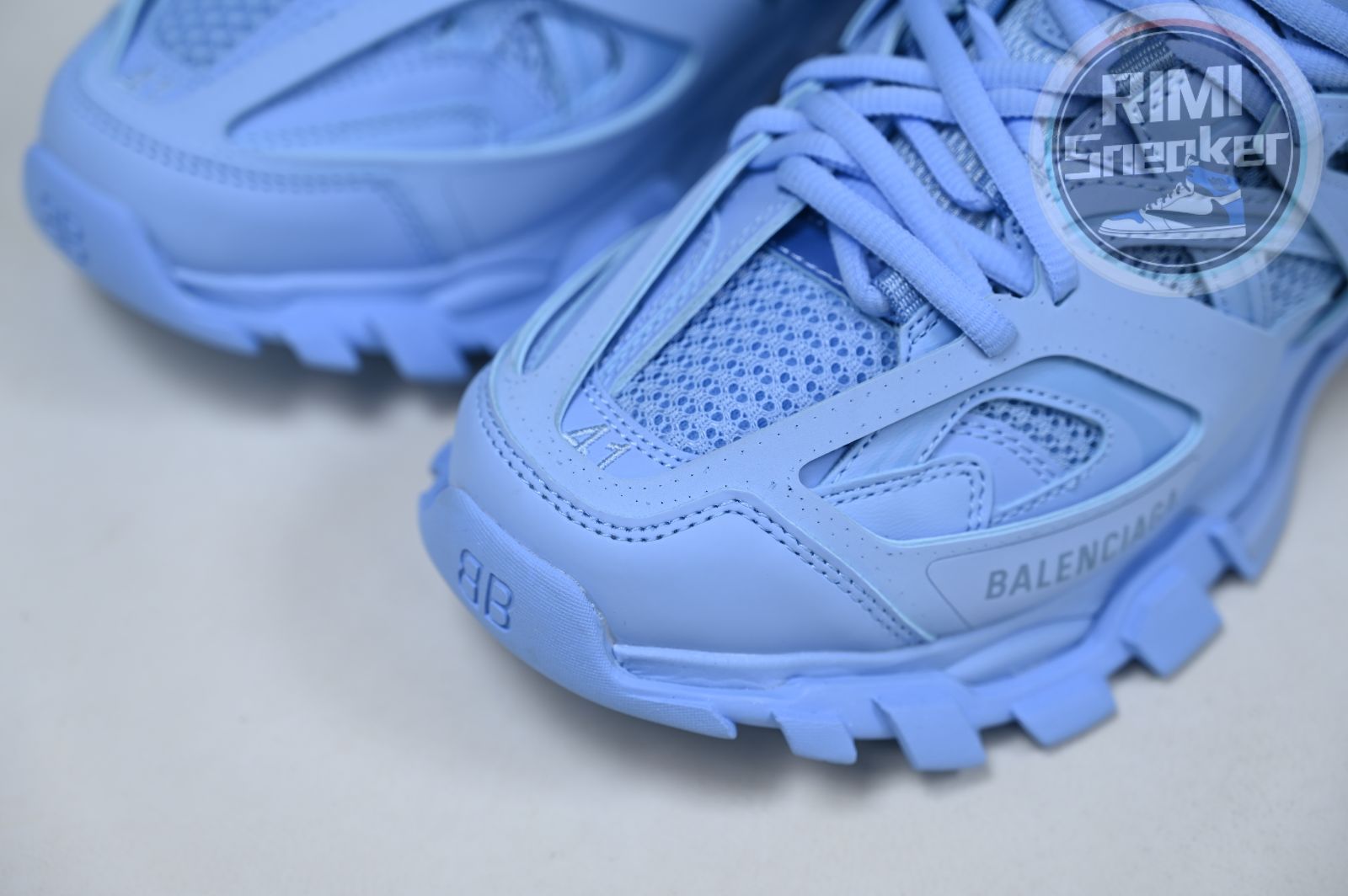Balenciaga BLGA Track(LED)