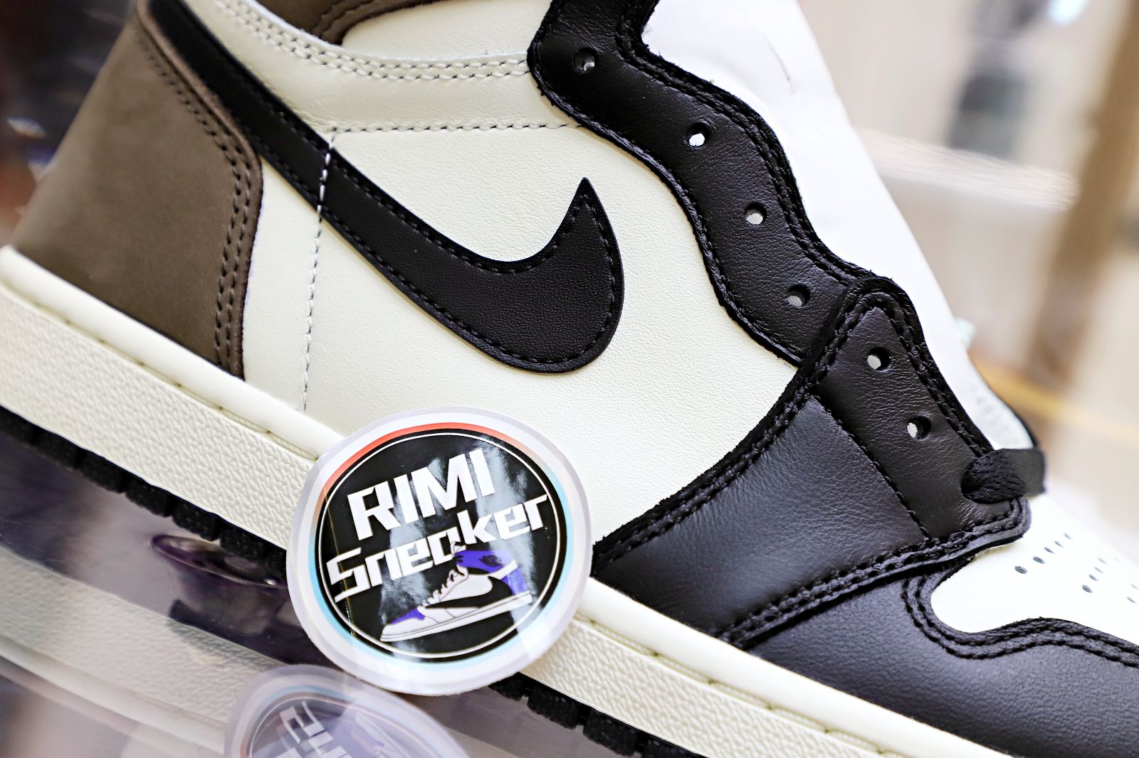 AIR JORDAN 1 RETRO HIGH OG