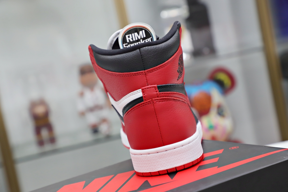 AIR JORDAN 1 RETRO HIGH OG NRG