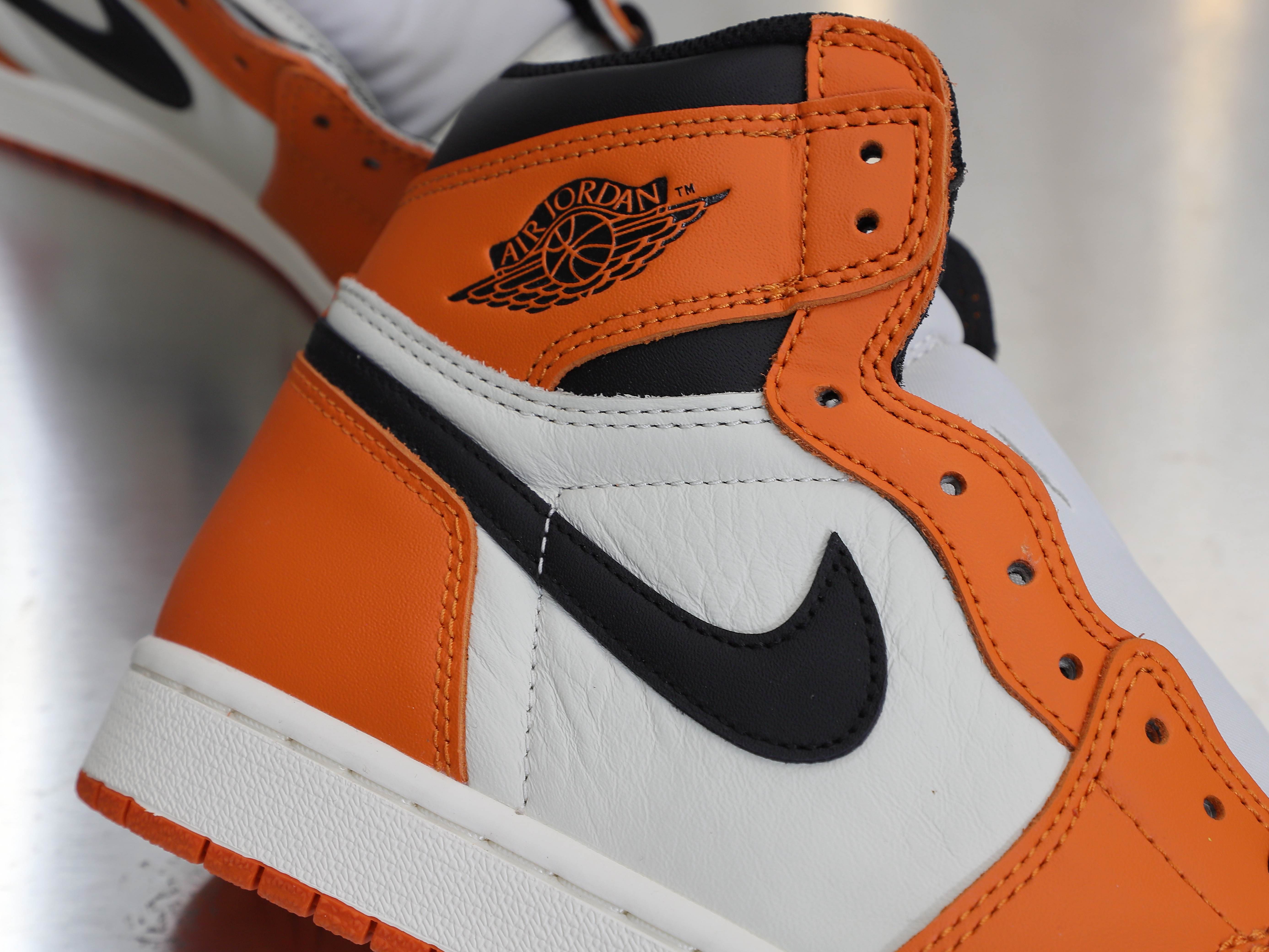 AIR JORDAN 1 RETRO HIGH OG