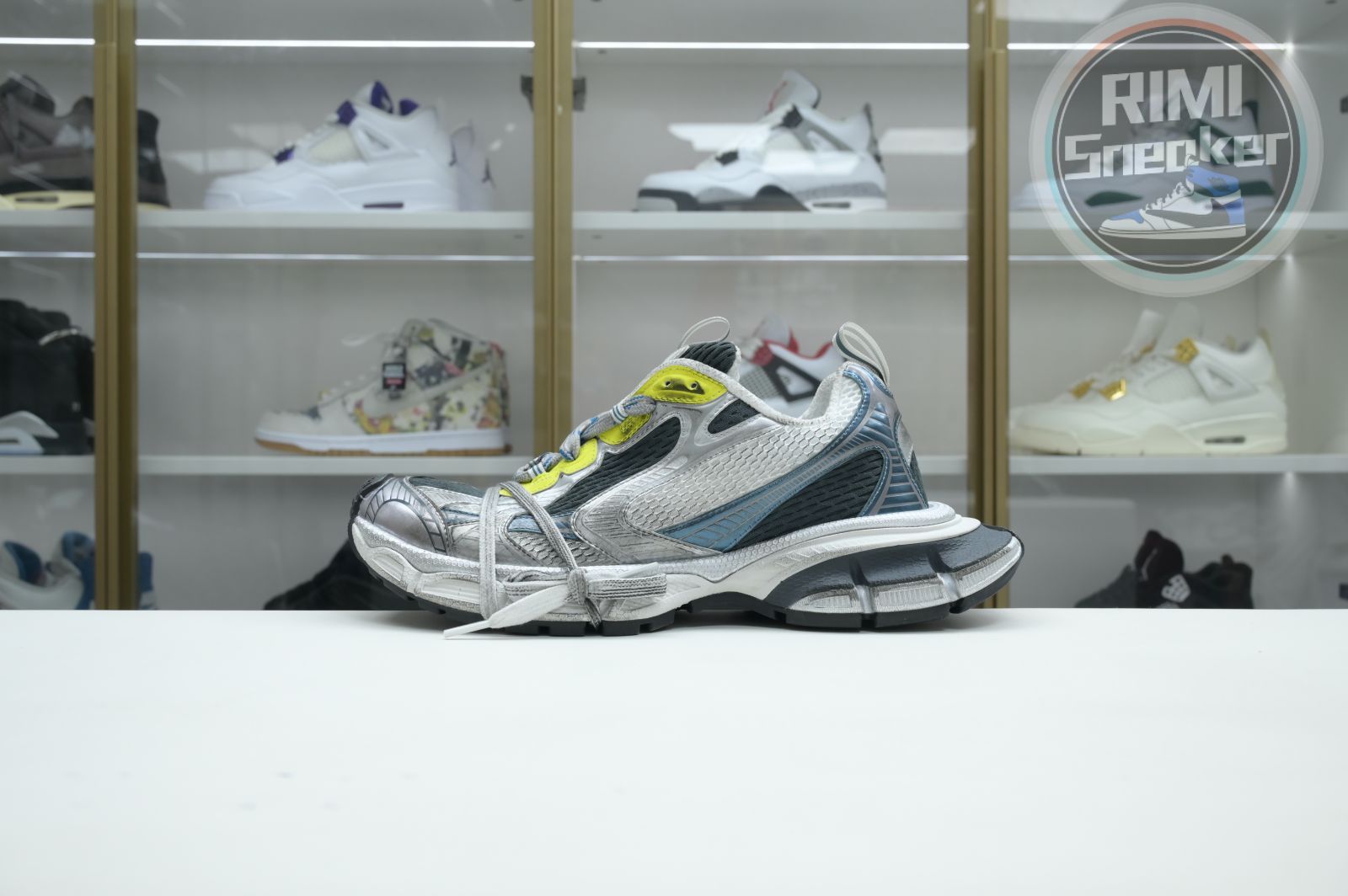Balenciaga BLGA