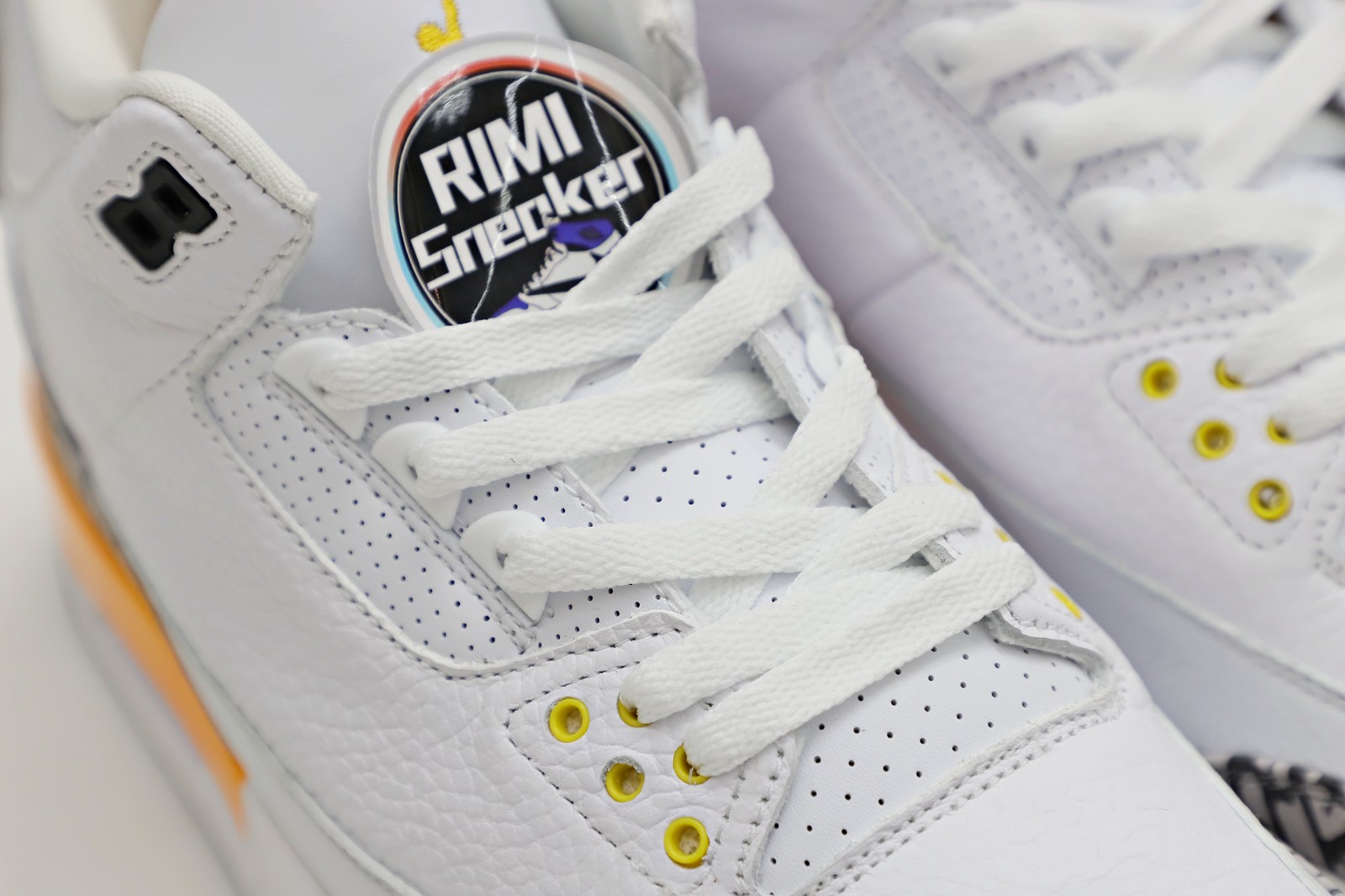 WMNS AIR JORDAN 3 RETRO