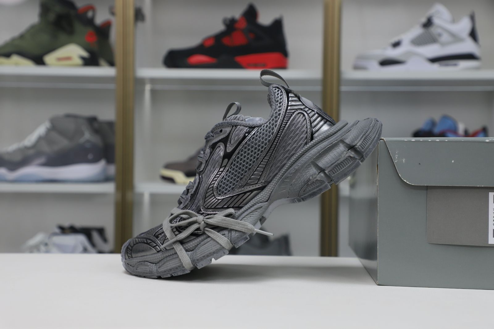 Balenciaga BLGA