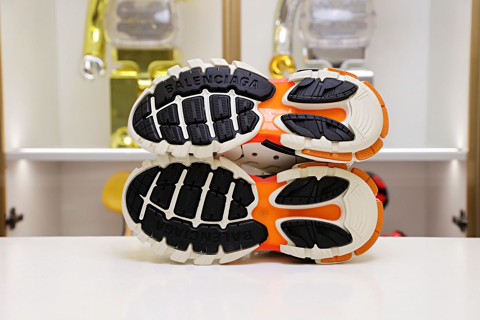 Balenciaga TRACK TRAINER WHITE ORANGE