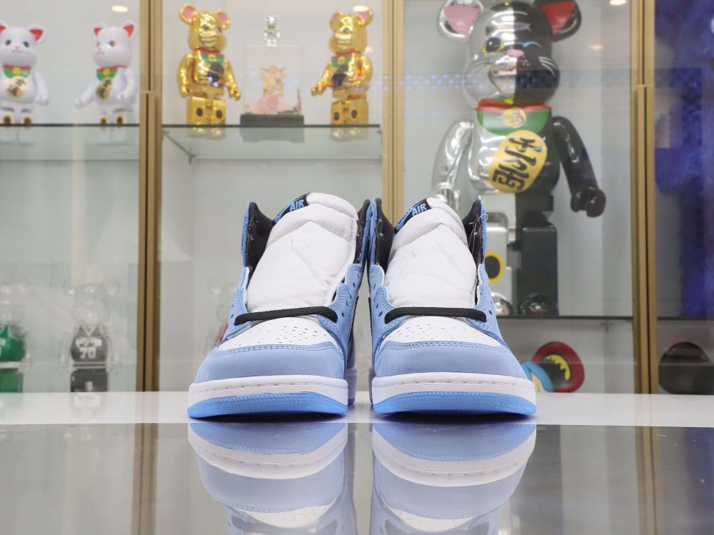 AIR JORDAN 1 RETRO HIGH OG