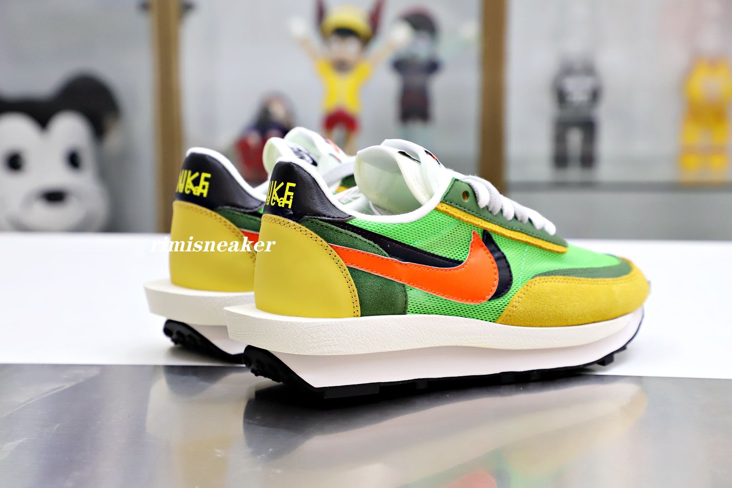 SACAI X LDWAFFLE