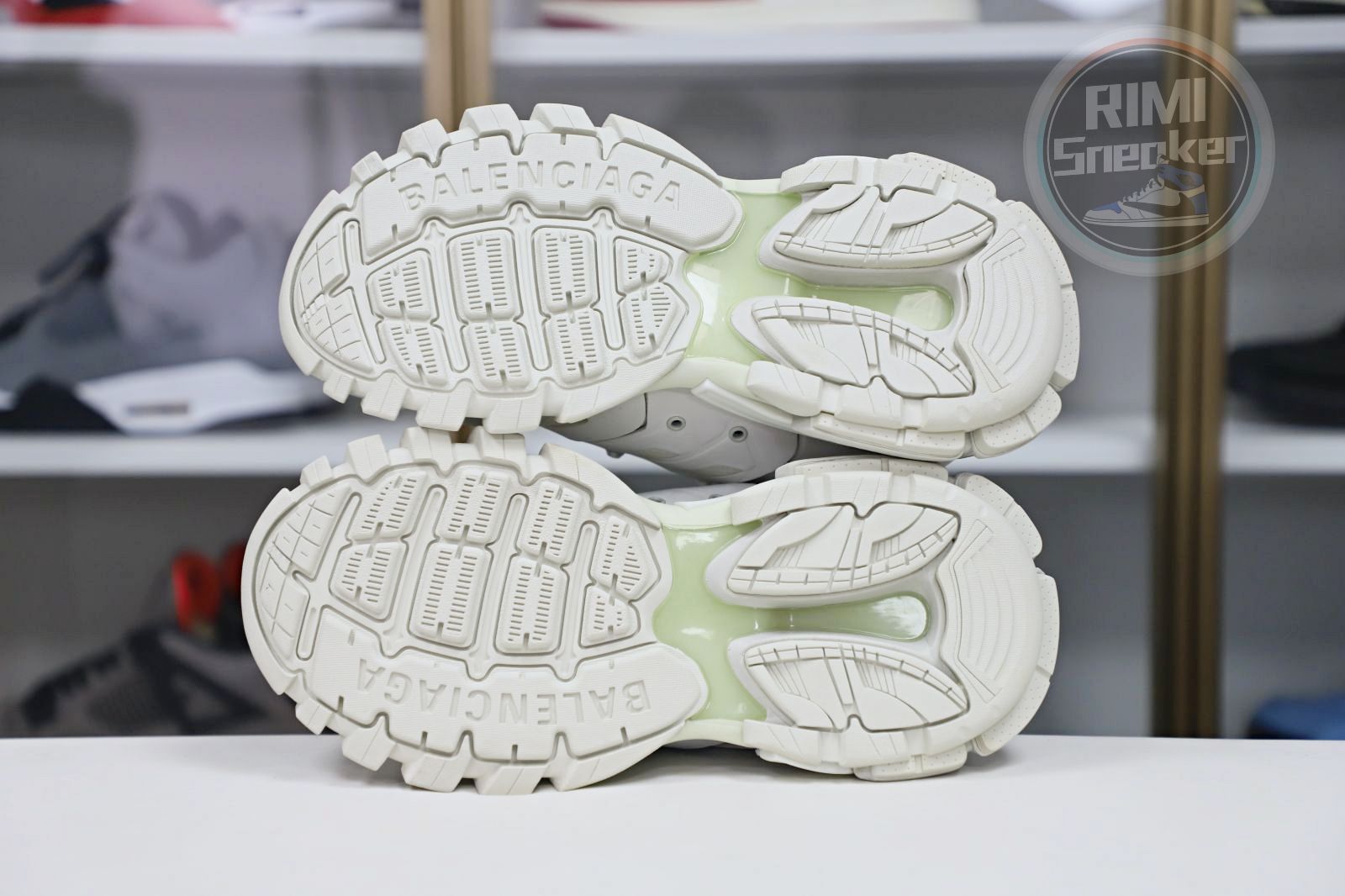 Balenciaga BLGA Track(LED)
