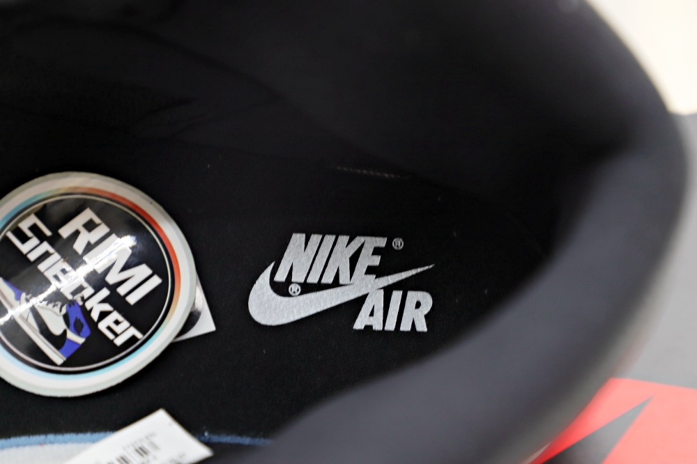 AIR JORDAN 1 RETRO HIGH OG NRG