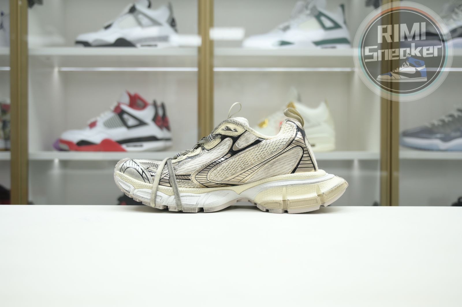 Balenciaga BLGA
