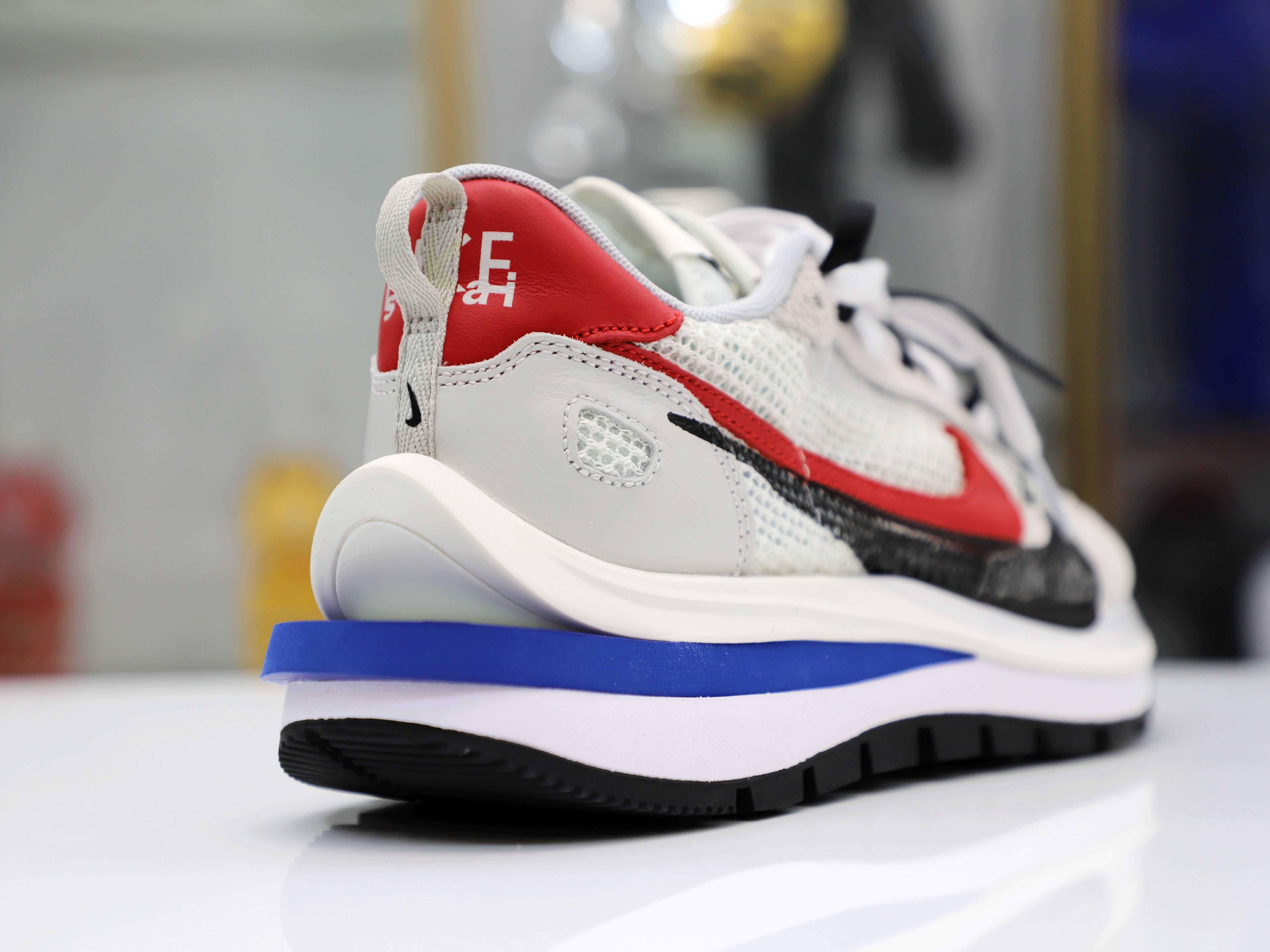 SACAI X VAPORWAFFLE