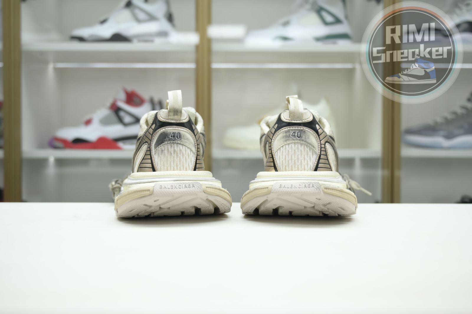Balenciaga BLGA