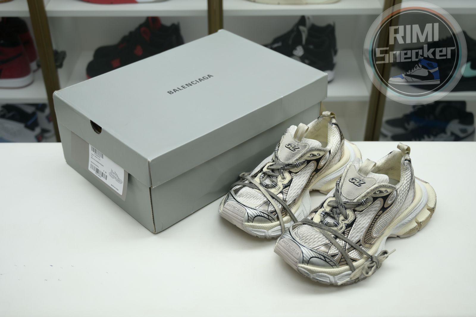 Balenciaga BLGA