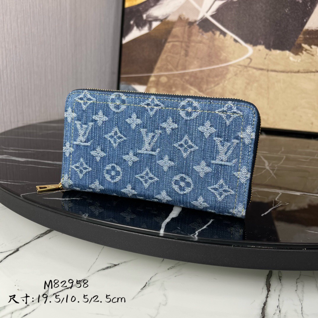 L*V Victorine Wallet