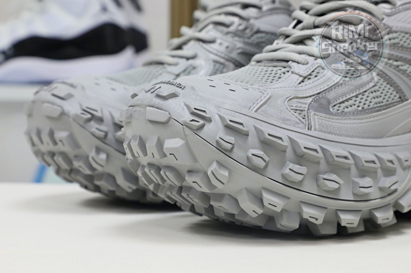 Balenciaga BLGA