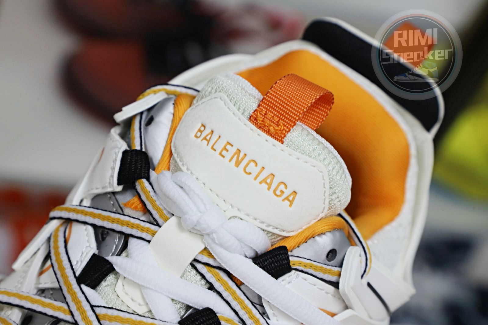 Balenciaga BLGA Track(LED)