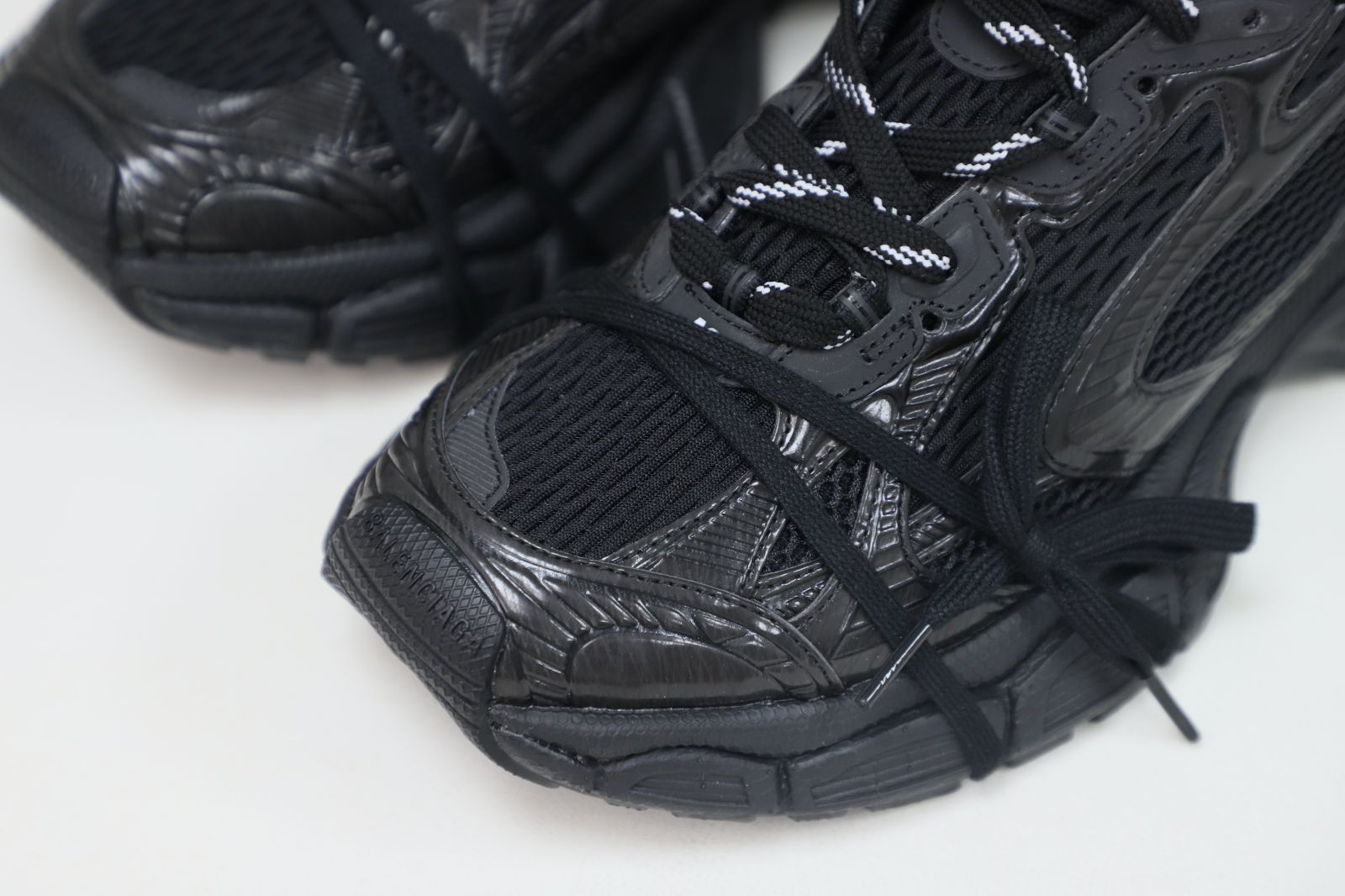 Balenciaga BLGA