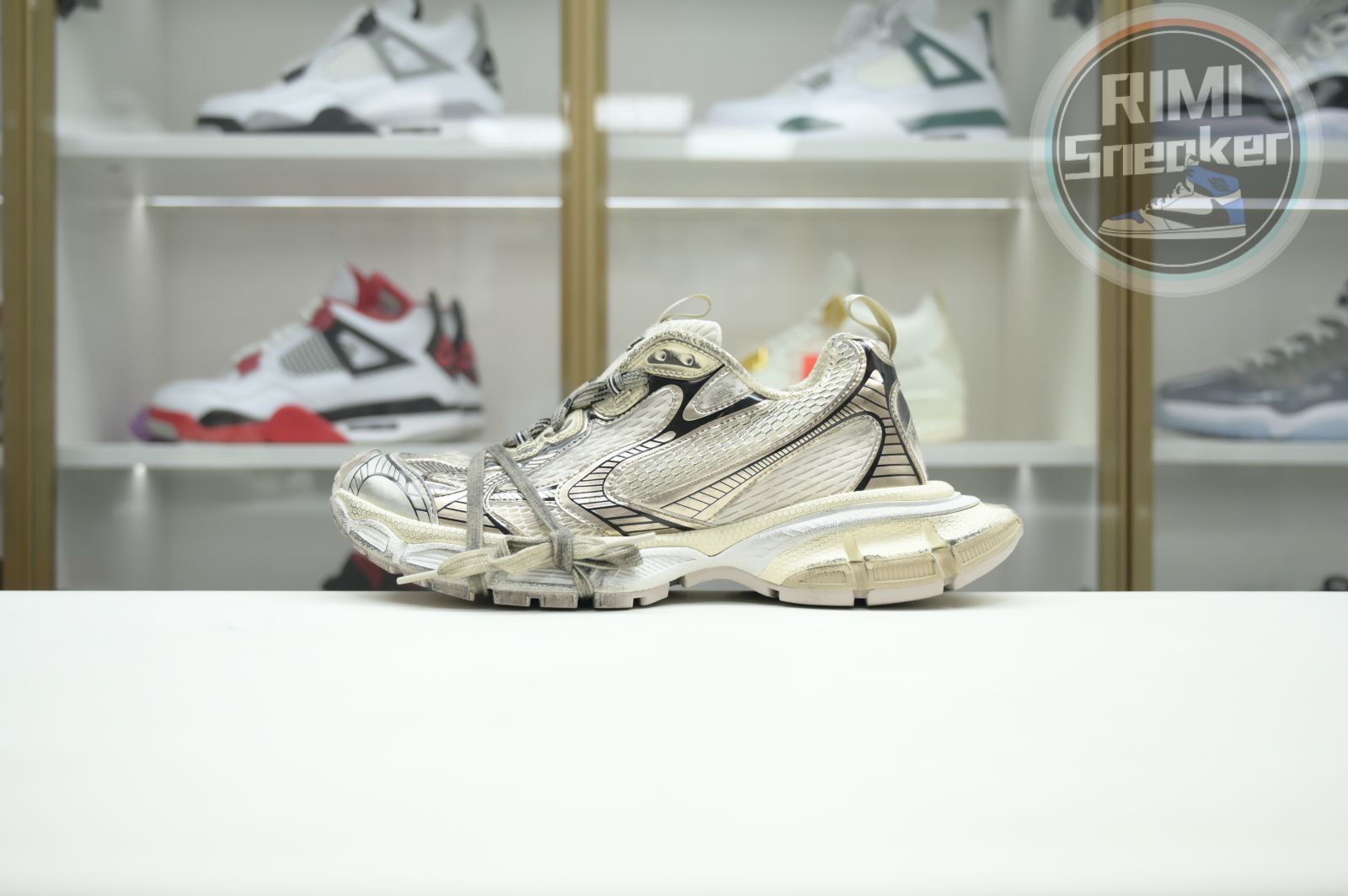 Balenciaga BLGA