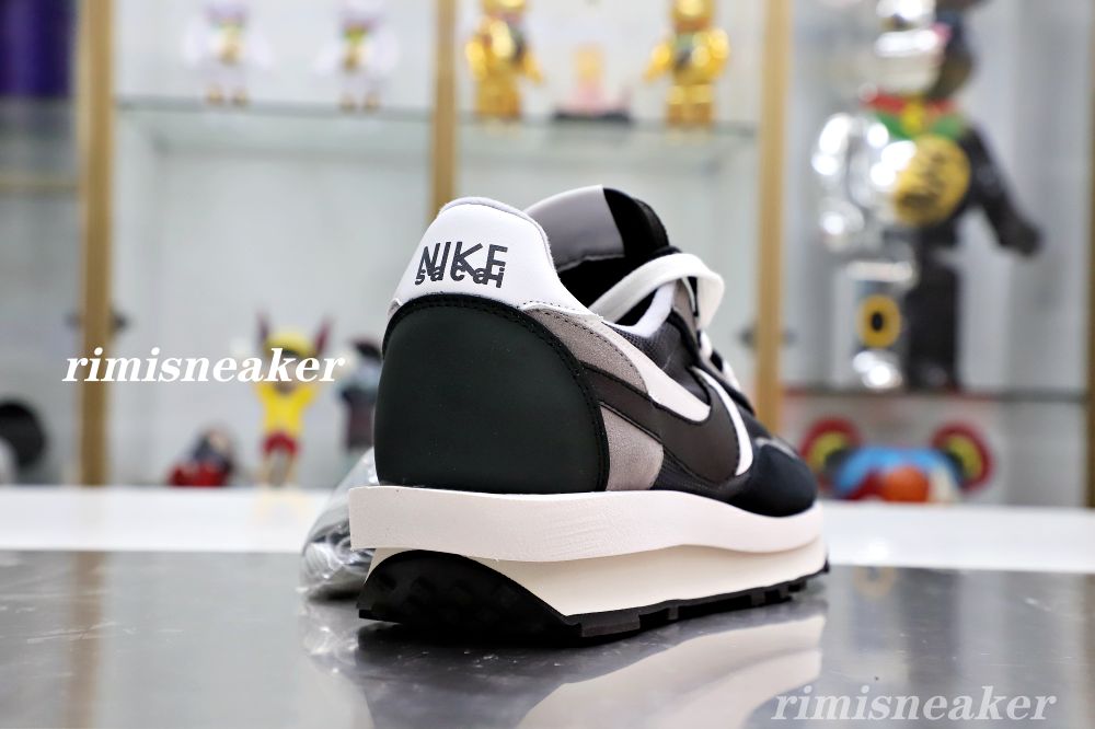 SACAI X LDWAFFLE