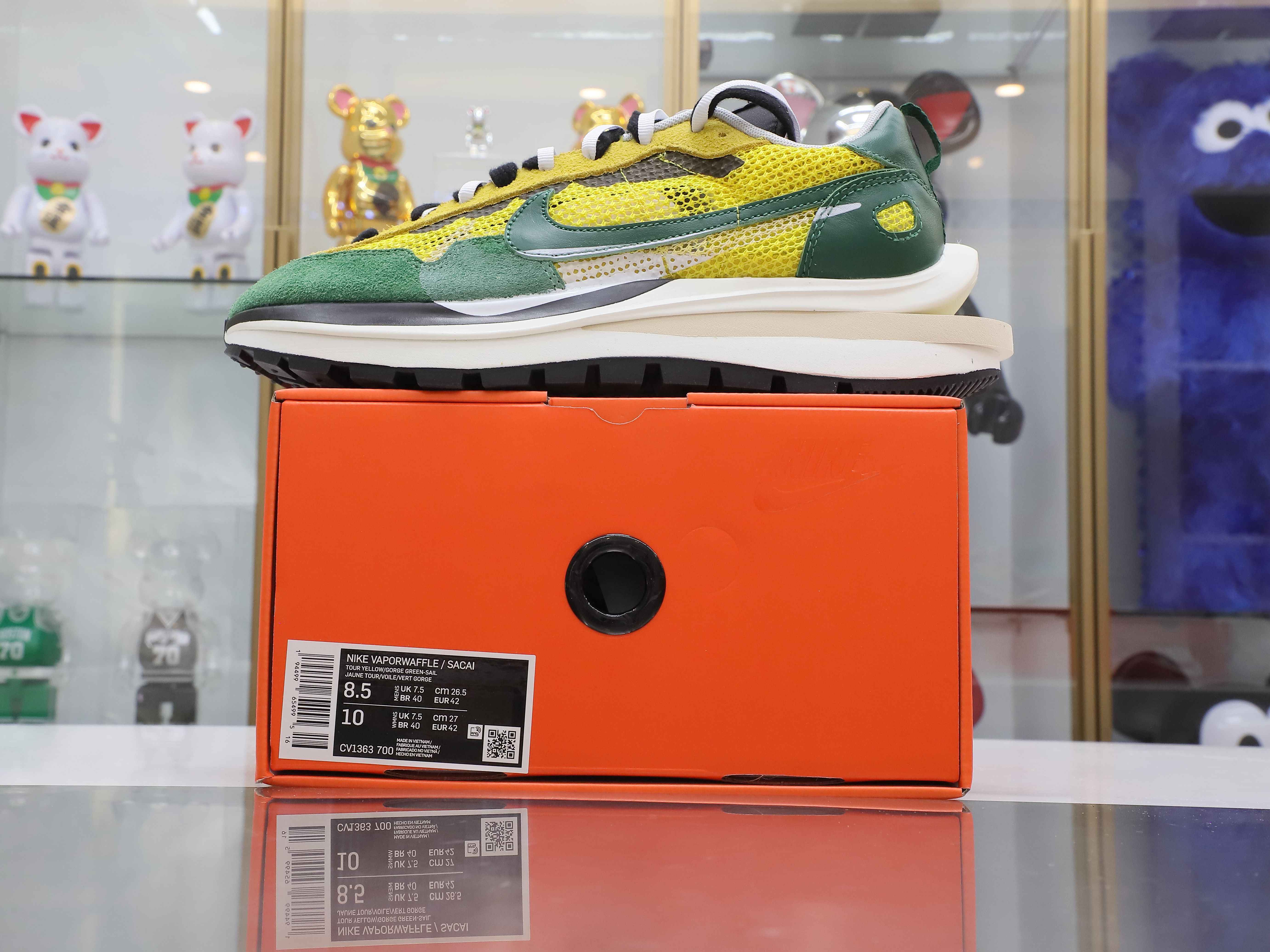 SACAI X VAPORWAFFLE