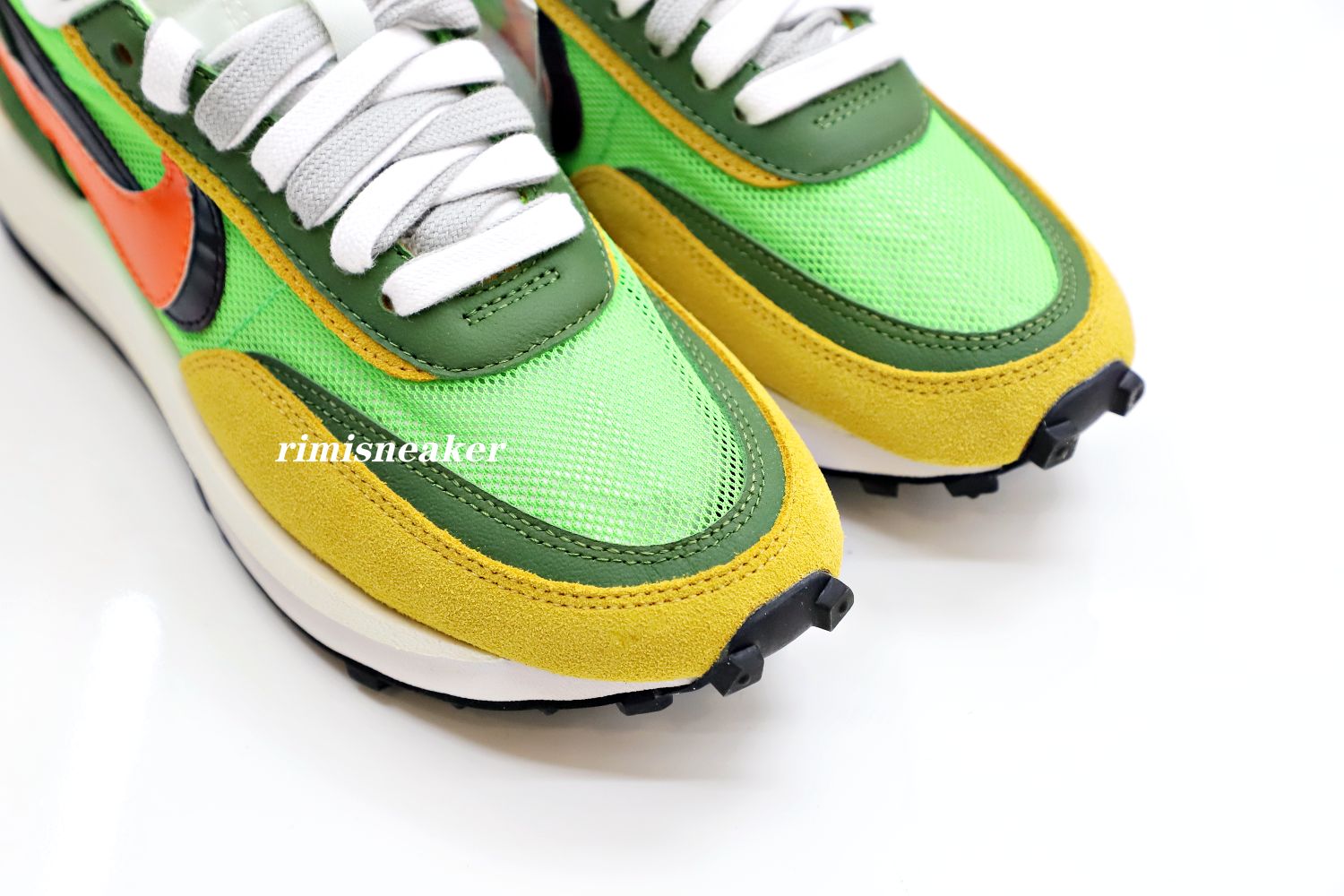 SACAI X LDWAFFLE