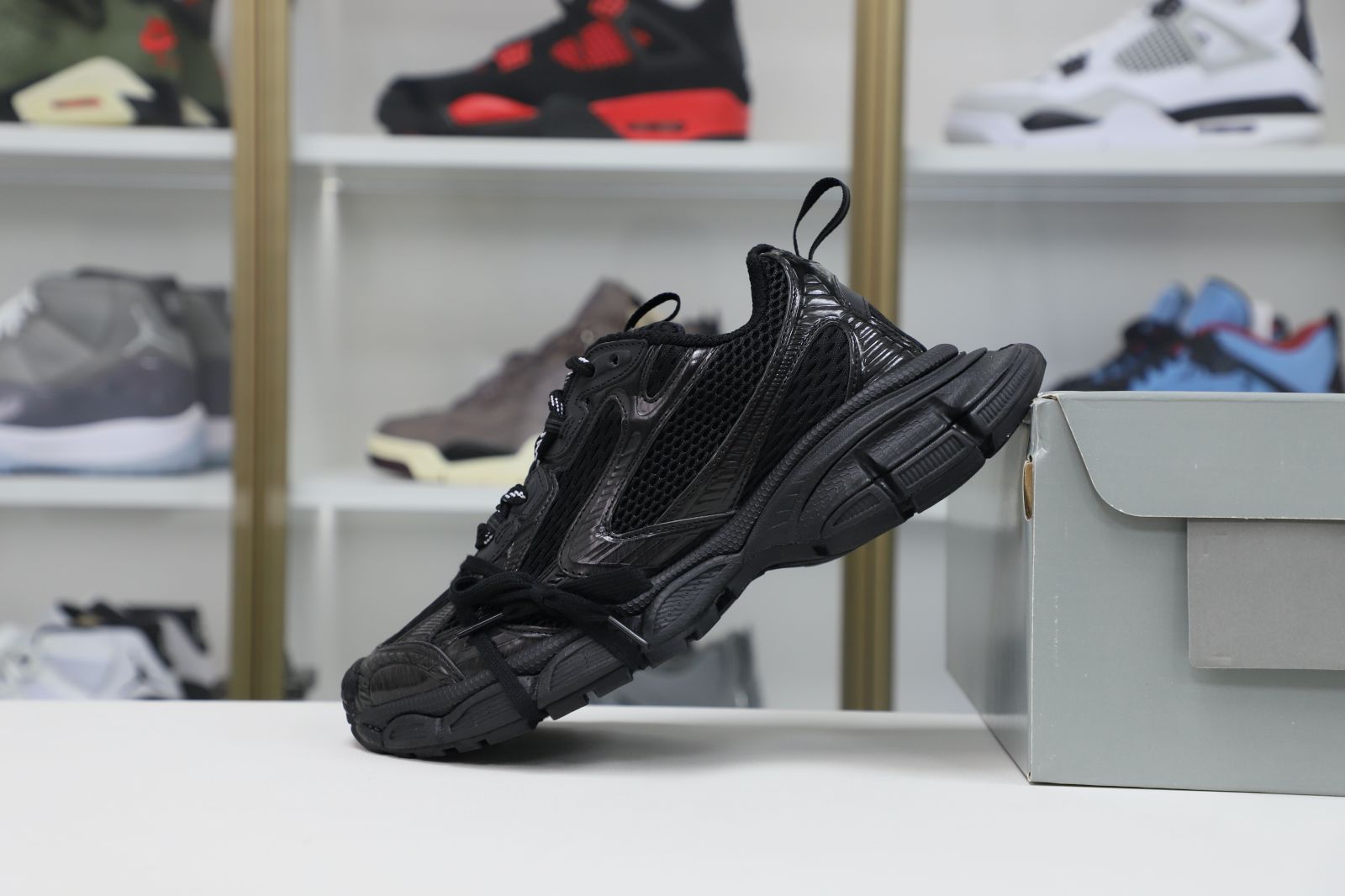 Balenciaga BLGA
