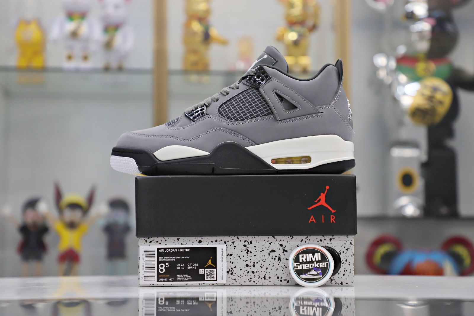 AIR JORDAN 4 RETRO