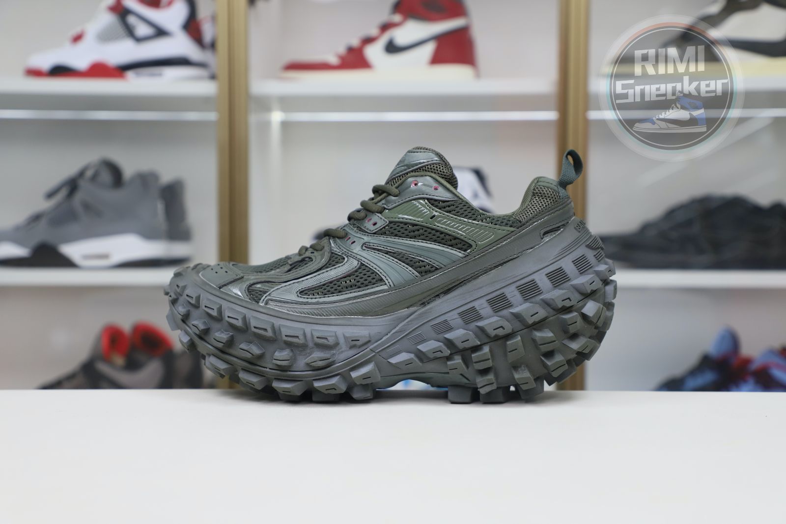 Balenciaga BLGA Defender