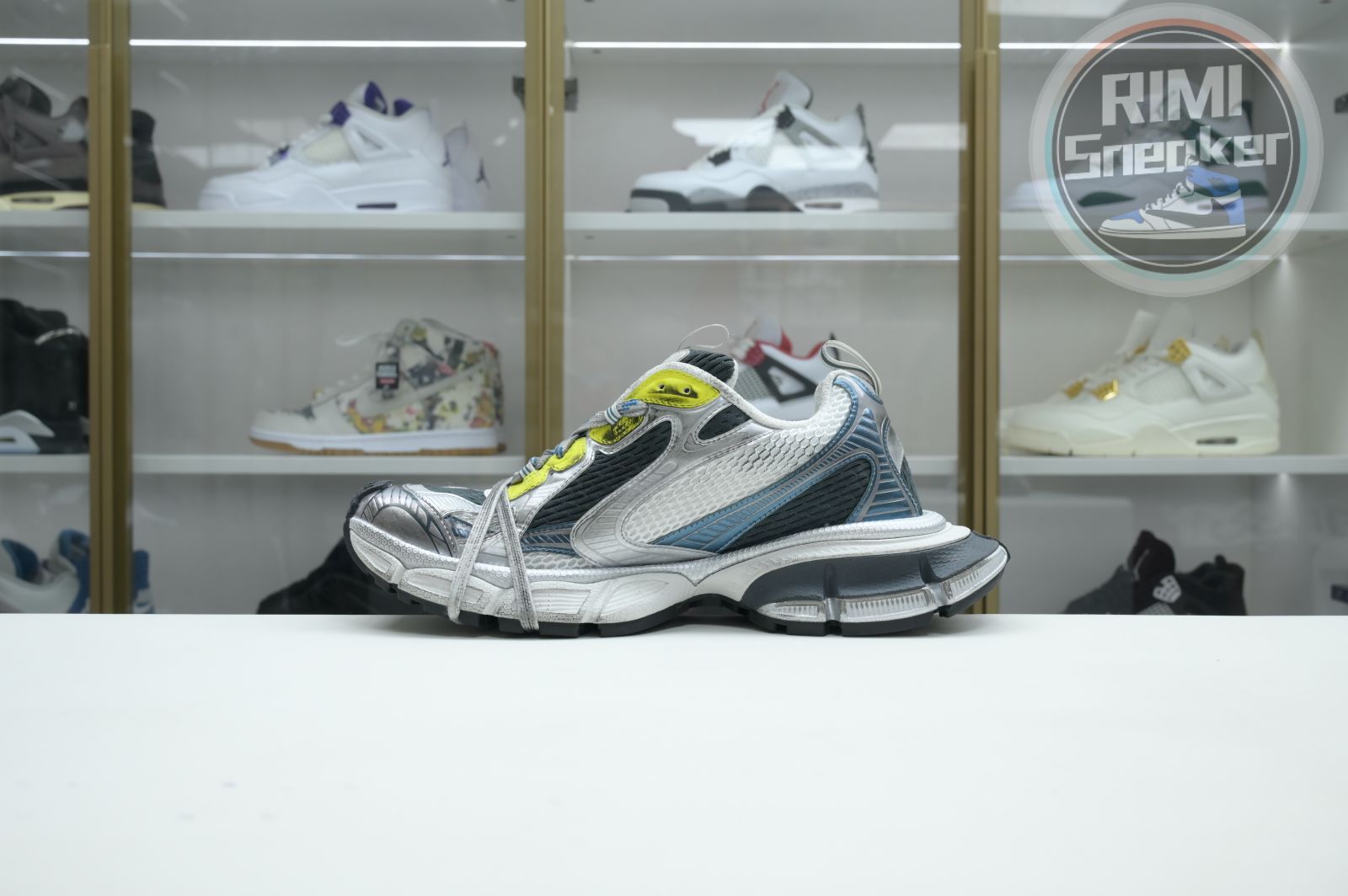 Balenciaga BLGA