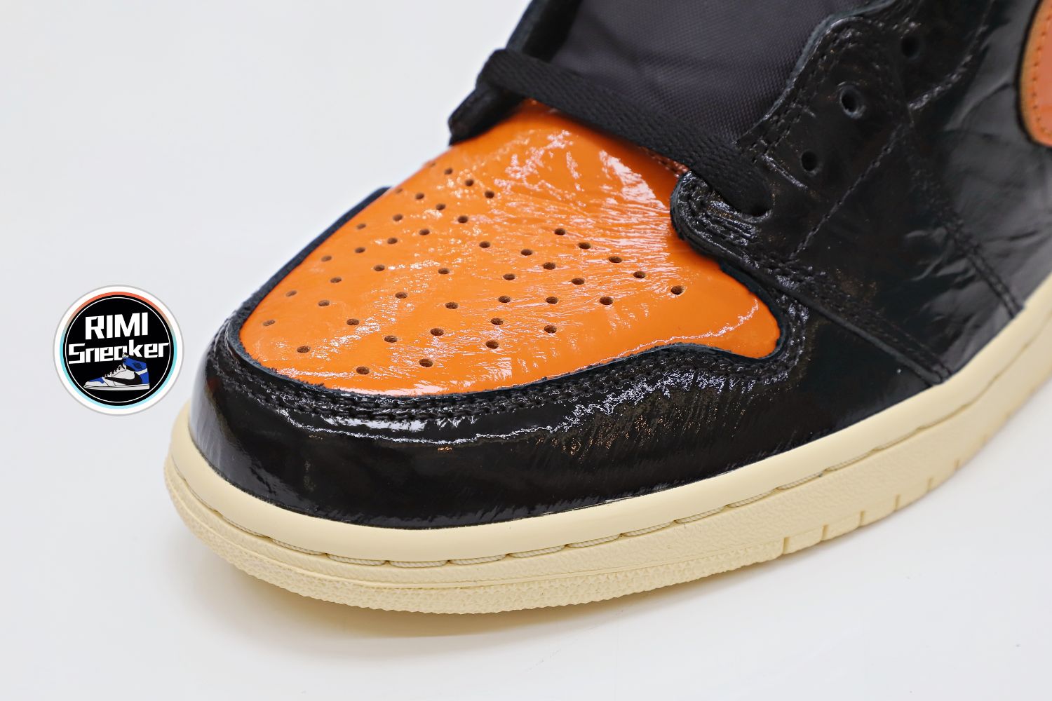 AIR JORDAN 1 RETRO HIGH OG