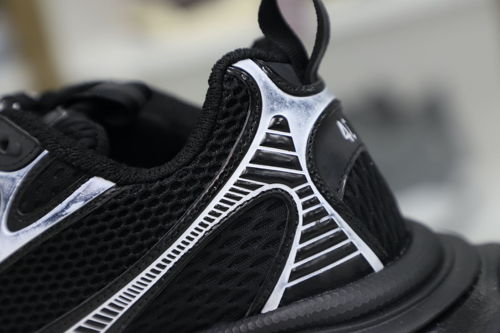 Balenciaga BLGA