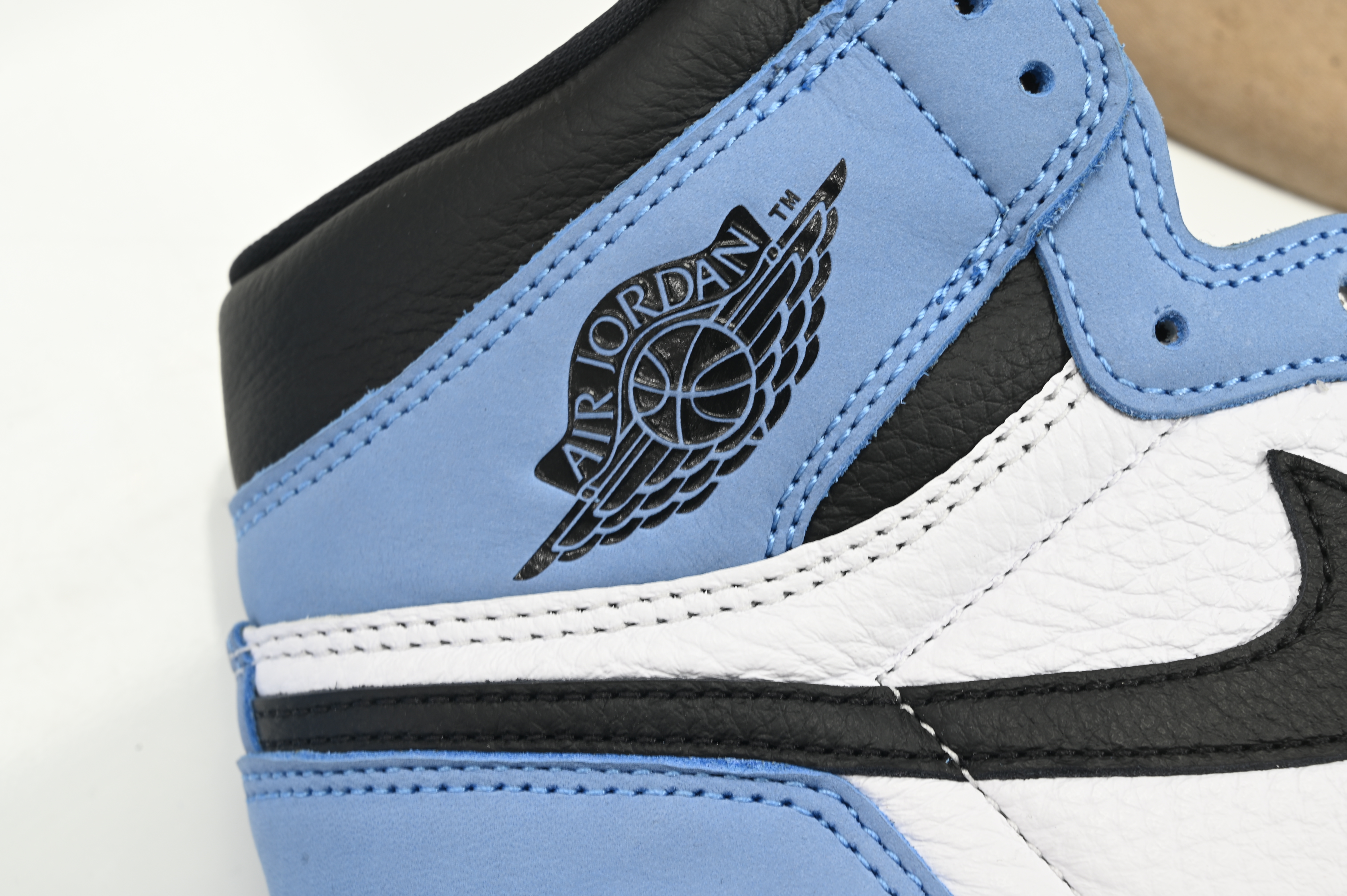 AIR JORDAN 1 RETRO HIGH OG