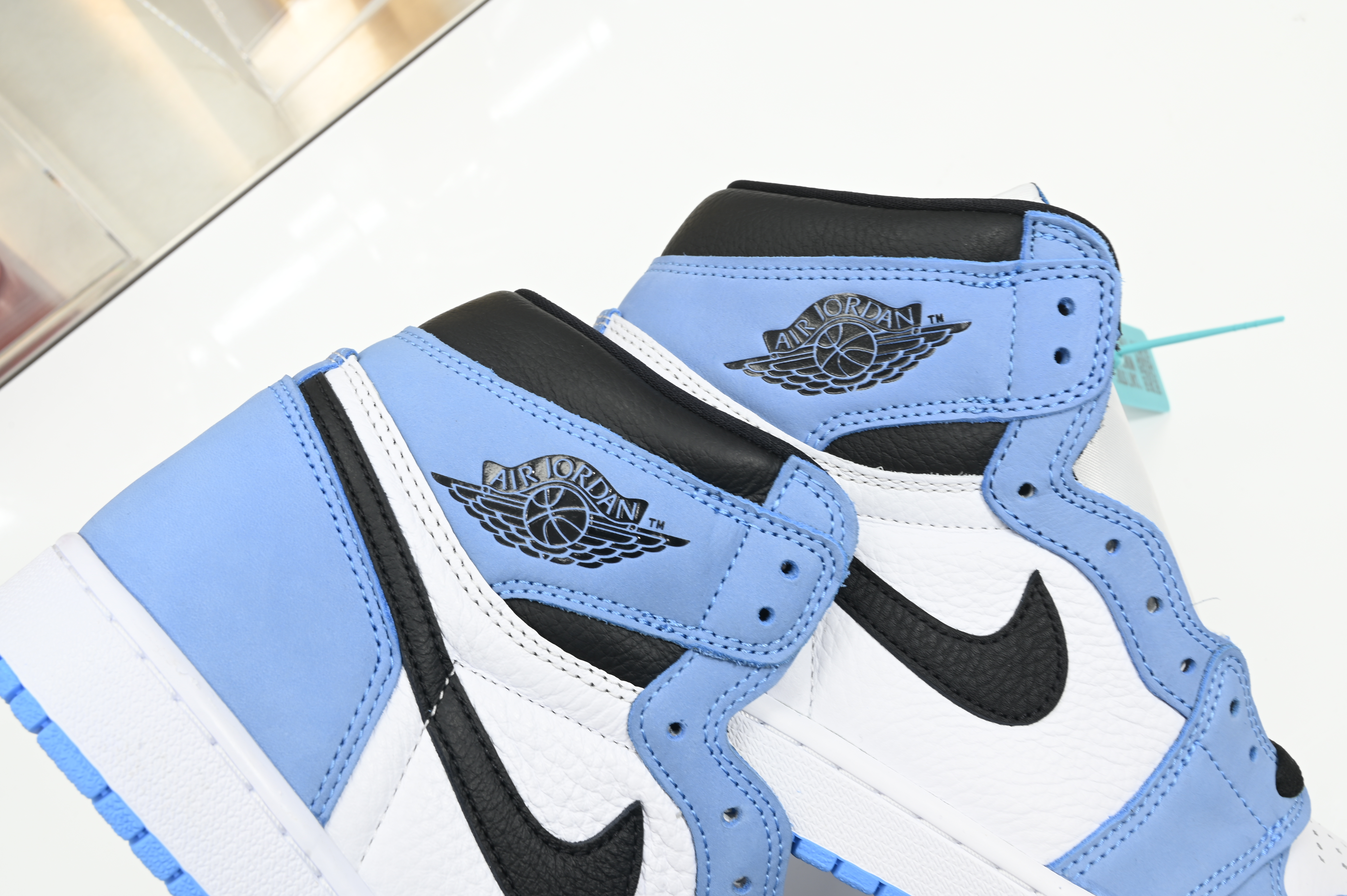 AIR JORDAN 1 RETRO HIGH OG