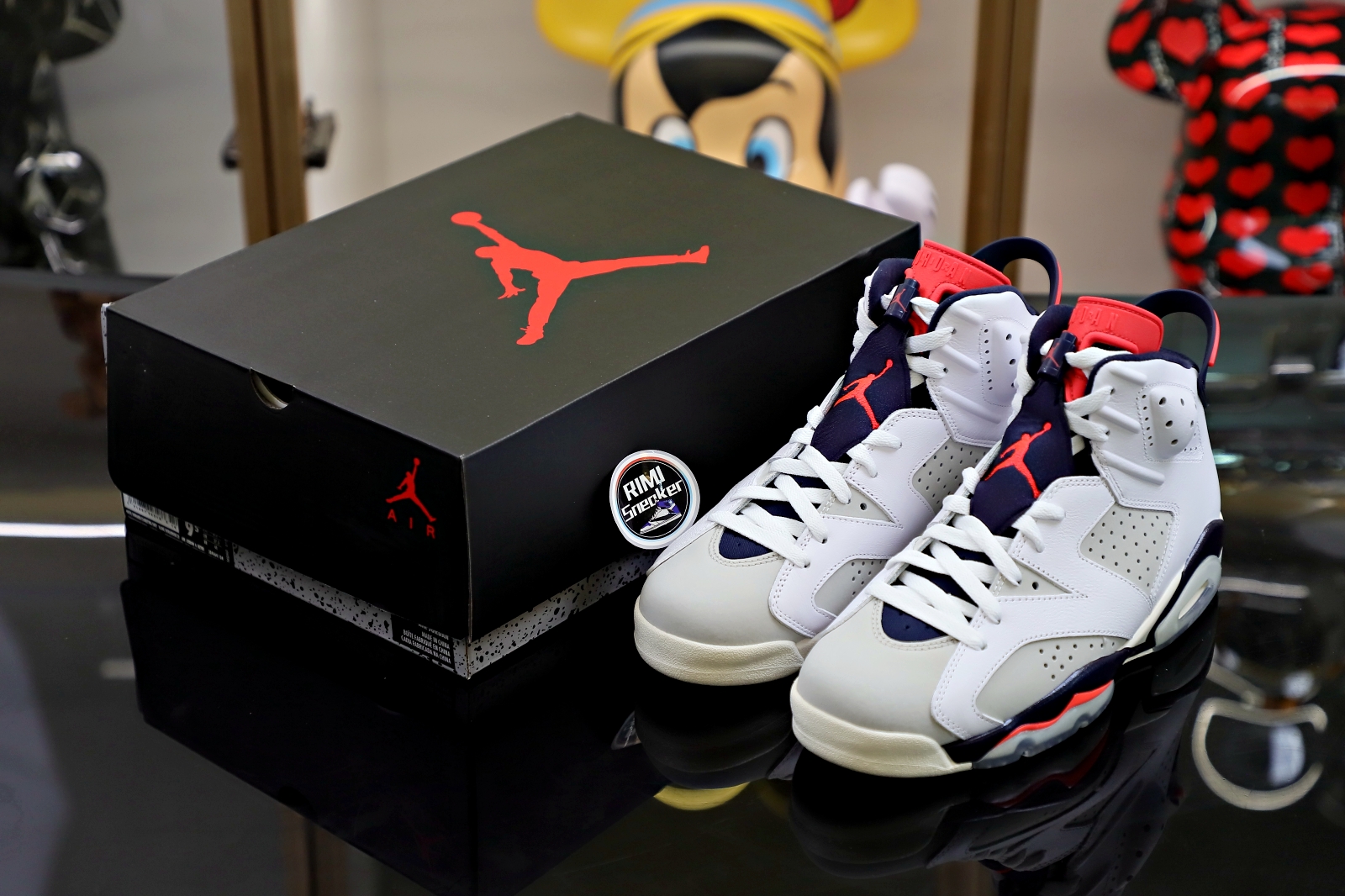 AIR JORDAN 6 RETRO