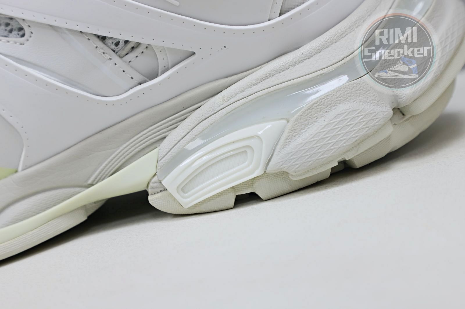 Balenciaga BLGA Track(LED)