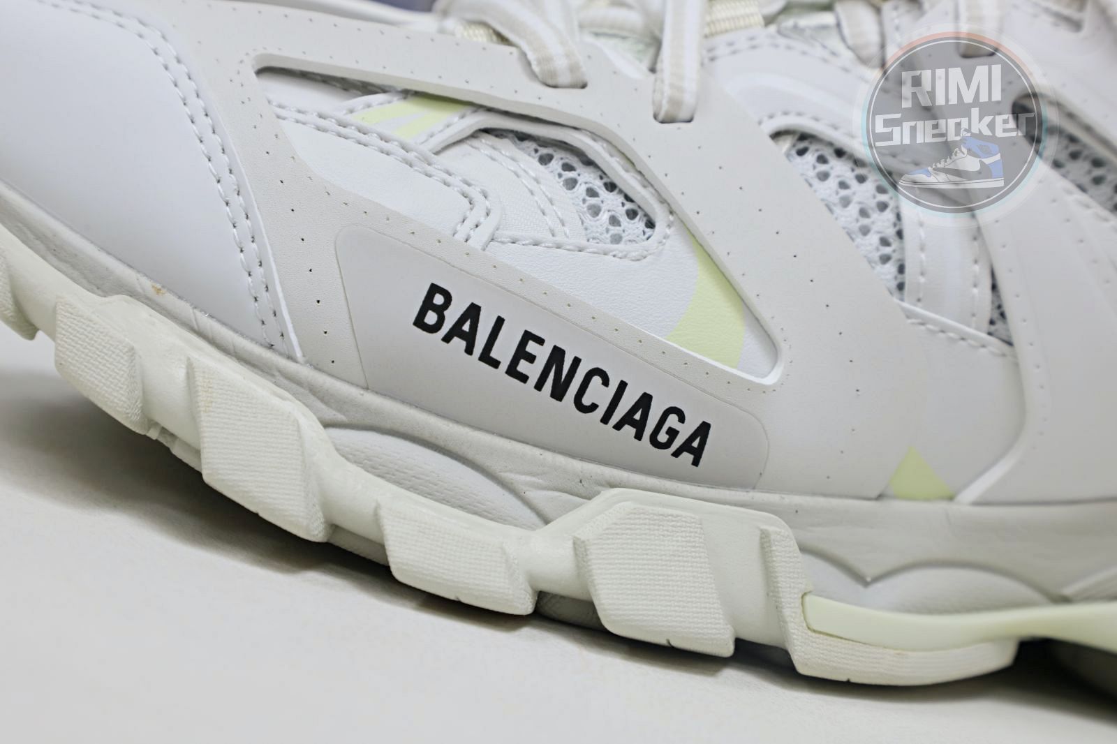 Balenciaga BLGA Track(LED)