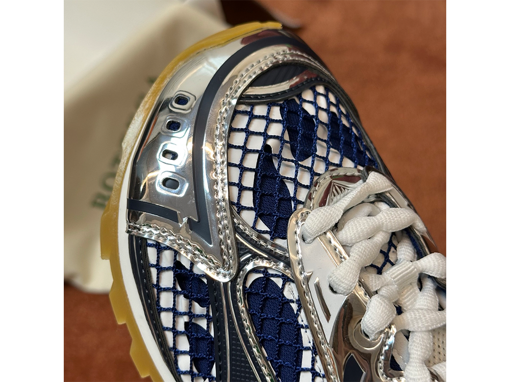 BOTTEGA VENETA