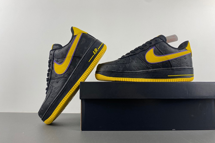Kobe Bryant x Nike Air Force 1 Low HV5122-001