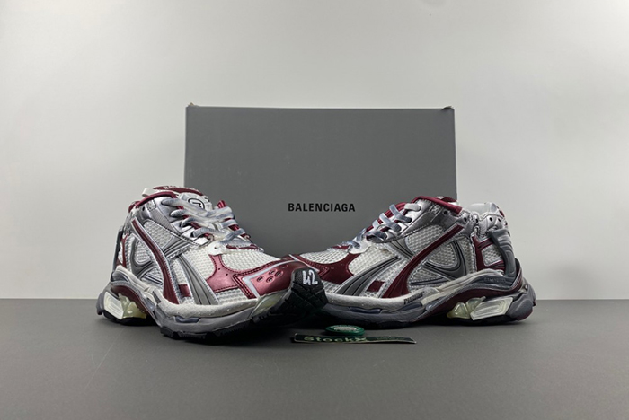 7.5Balenciaga/ 772774-W3RBW-0312