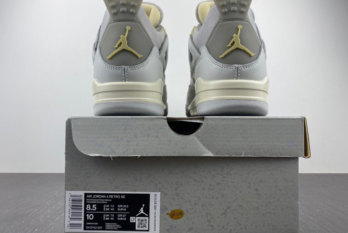 Air Jordan 4 SE Craft “Photon Dust” DV3742-021