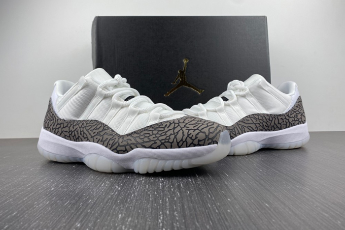 Air Jordan 11 Low WMNS “Yellow Snakeskin” AV2187-140`