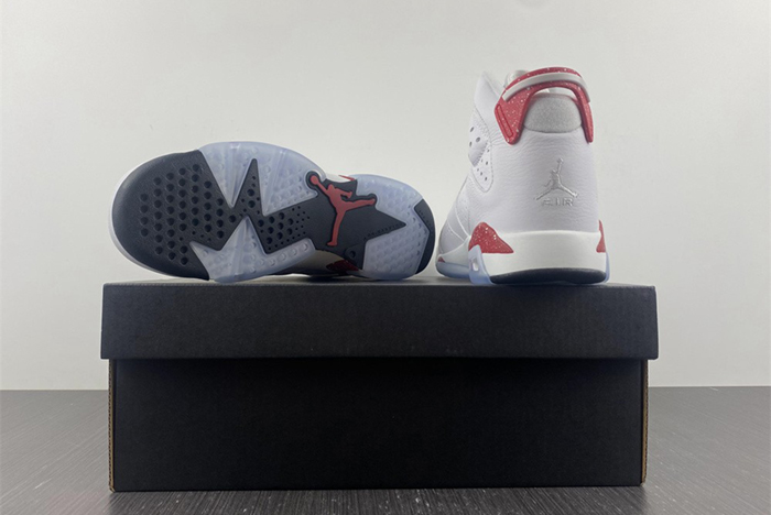 Air Jordan 6 “Red Oreo” CT8529-162