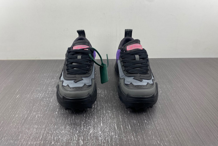 OFF WHITE OW