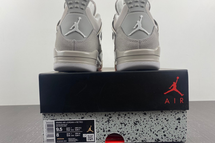 Air Jordan 4 WMNS “Frozen Moments” AQ9129-001