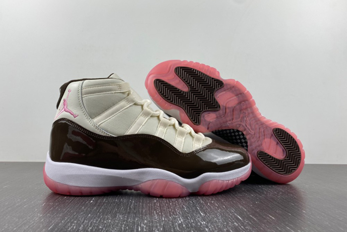 Air Jordan 11  CT8012-126