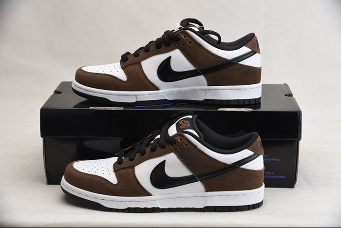 Nike SB Dunk Low White Black Trail End Brown 304292 102 Review