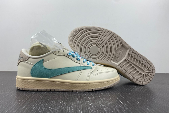 Travis Scott x Air Jordan 1 Low DM7866 102