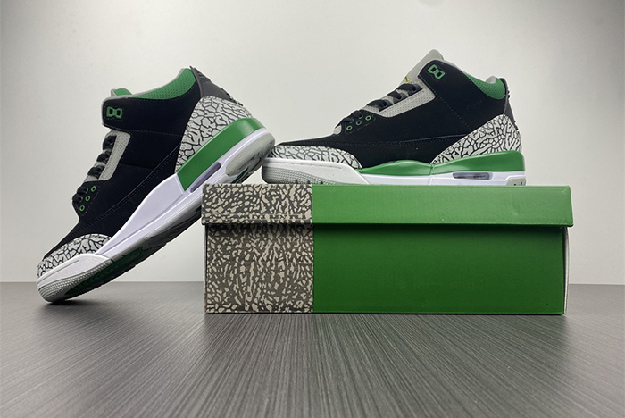 Air Jordan 3 “Pine Green” CT8532-030