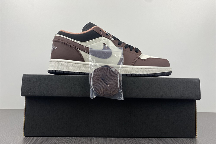 Air Jordan 1 Low “Mocha Brown” DC6991-200